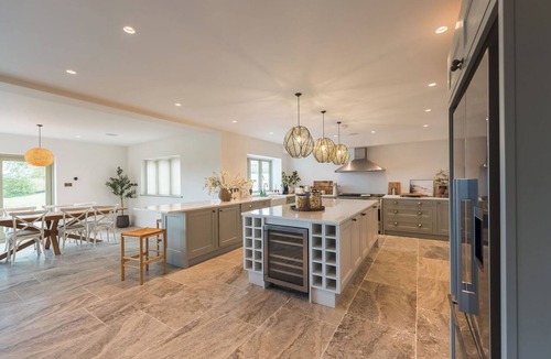 Kineton House | Please note, the property is currently being refurnished and upgraded so furniture and features will differ from the images