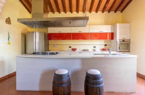Orciano Pisano Villa | Podere Bellavista - Tuscan Villa with Private Pool and Endless Views