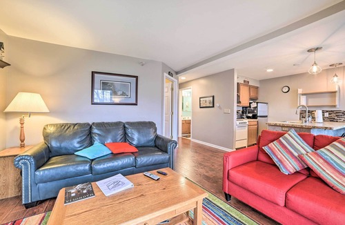 Onekama Condo | Pool + Hot Tub Access! Portage Lake Condo w/Deck