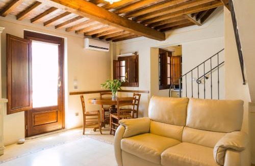 Pieve a Nievole Apartment | Pool & Relax Tuscan House with Panoramic View