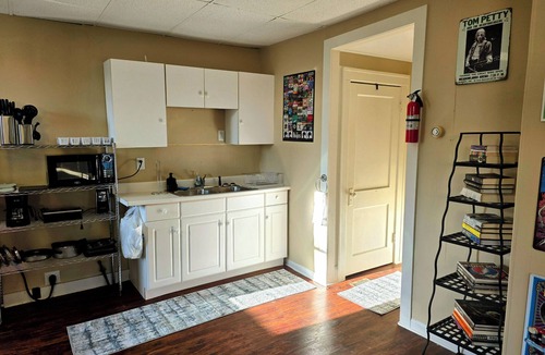 Rossford Apartment | Pop-Culture Paradise
