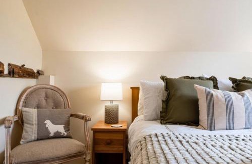 Clifford Chambers House | Poppy Cottage - Cosy 2 Bedroom, Perfect for Family!