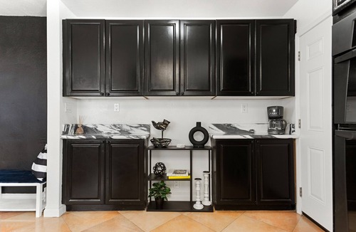 Ontario House | Prestine Pet Friendly Home near Ontario Airport- Convection Center
