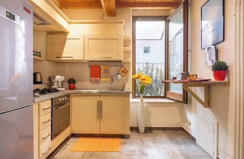 Pitigliano Apartment | Private apartment + parking in front of the house + 2 bedrooms, sleeps 4, and 2 bathrooms