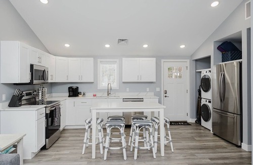 Pigeon House | Private Beach Lake Huron Sleeps 7 Sand Point