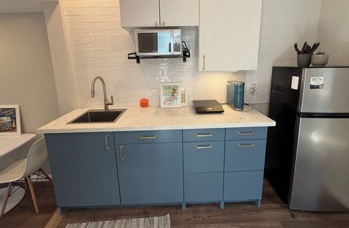 North and East Cottage | Private Detached 1BR Guest House Near Berkeley, San Francisco and Napa