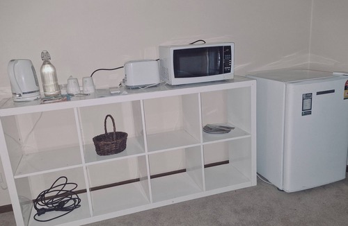 Glen Waverley Apartment | Private ensuite