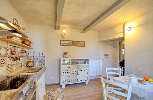 Castellina in Chianti Villa | Private Villa with private pool, A/C, WIFI, TV, patio, panoramic view, close to Greve In Chianti