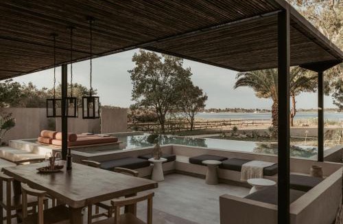 Vourvourou Villa | Pure Beachfront Villa with Pool