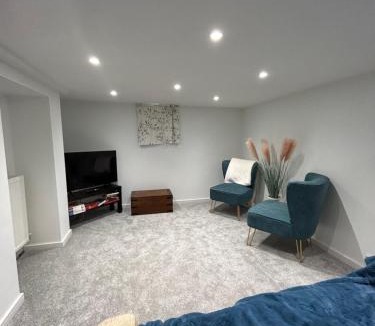 City Centre House | Quaint Cottage by Shakespeare birthplace & theatre