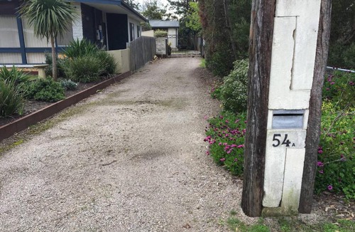 Capel Sound House | Quiet, Cosy and Quirky in Capel Sound...Fits Boat