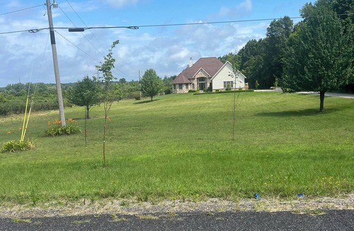 Covert House | Quiet location 3.5 miles from Lake Michigan. Close to south Bend,