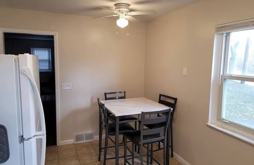 Rossford Apartment | Remodeled Rossford Lower Apartment