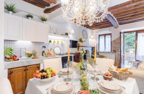 Vorno Villa | Rio delle Fate, a Fairytale Home along the Stream in Vorno, Lucca