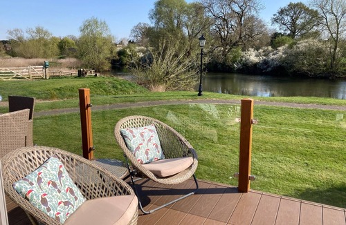 Tiddington House | River Retreat Lodge is front line with panoramic views over the river Avon.