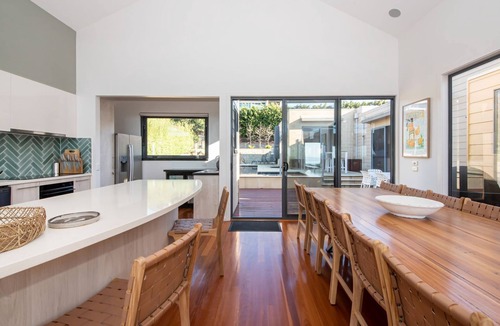 Mount Martha House | Rockleigh Bay - Gas Heated Spa and Solar Heated Pool