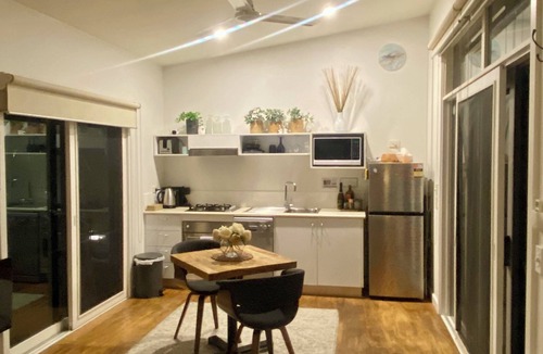 Cowes Villa | Romantic villa with dedicated spa room the ultimate Couples Retreat