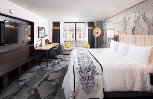 East Town Hotel | Saint Kate - The Arts Hotel
