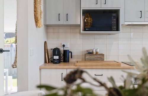 Sunderland Bay House | Salt & Stone in Sunderland Bay