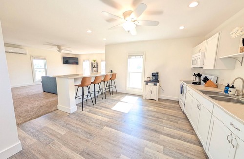 Fremont House | Sandusky River Retreat | Fire Pit & King Bed