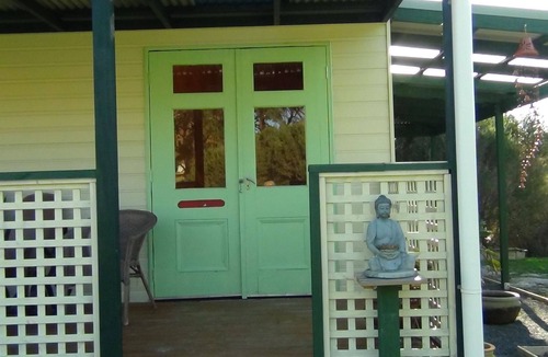 Woolamai Bed & Breakfast | Santhosa - a uniquely designed B & B