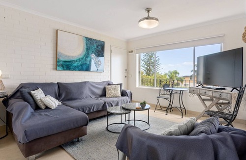 Cowes Apartment | Sea views from centrally located Cowes apartment.