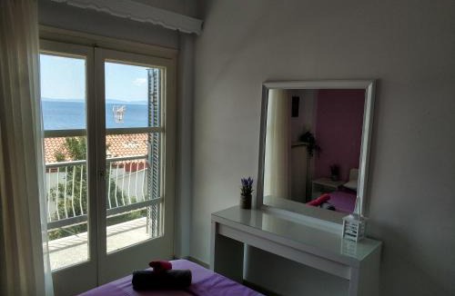 Neos Marmaras House | Seaside Villa