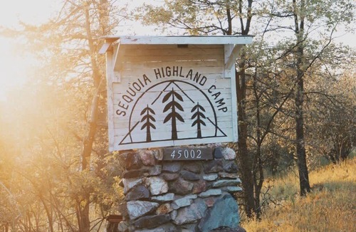 Dunlap Cabin | Secluded rustic 2-bedroom cabin at nature retreat