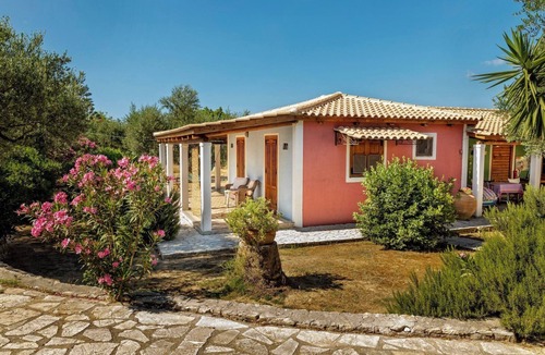 Vasilikos Cottage | Self catered Daphnes cottage #1 with large veranda and garden near the beach.