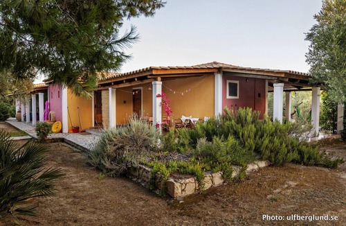 Vasilikos Cottage | Self catered Daphnes cottage #3 with large veranda and garden near the beach.