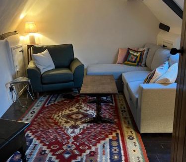 Redbrook Apartment | Self Contained Apartment - The Ostrich Inn, Newland