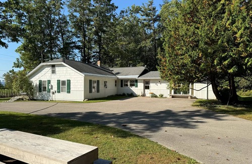Forest Beach Cottage | Serene 3-bedroom cottage, a children's paradise, in welcoming Harbor Springs.
