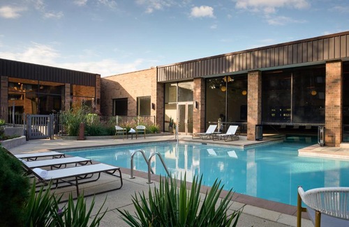 Grand Rapids Hotel | Sheraton Grand Rapids Airport Hotel