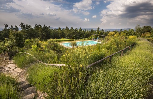 Castellina in Chianti Villa | Single-level Villa, panoramic position, AC, 6x16m private Pool, Whirlpool & Spa