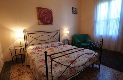 San Bartolomeo al Mare Villa | Single townhouse in the idyllic artist town of Cervo, close to the sea, fenced garden