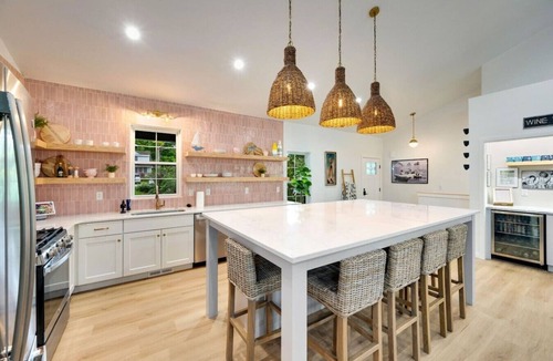 Sister Bay House | Sister Bay Retreat | Sleeps 12 + Game Room