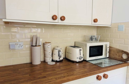 Solihull House | Solihull Cottage, Close to NEC, BHX, JLR