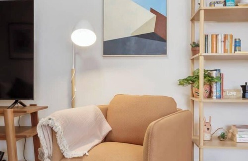 East Melbourne Apartment | Sophisticated East Melbourne Retreat