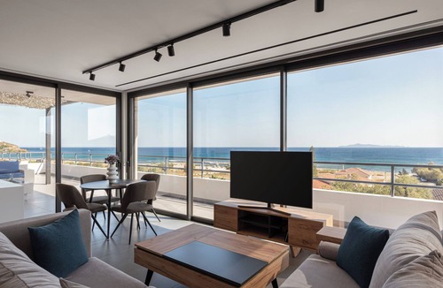 Legrena Apartment | Sounio Panoramic Loft, Bill & John Villas