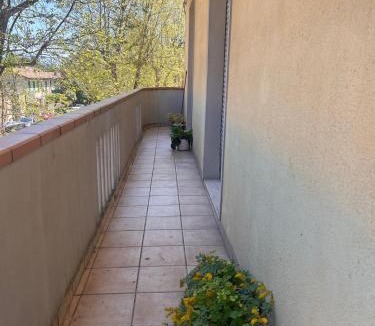 Ponte San Giovanni Apartment | Spacious 4BR Suite & Prime Location and Comfort