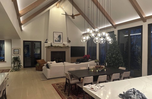 Green Lake House | Spacious 6-bedroom private Green Lake lakefront estate with over 7,000 sq ft