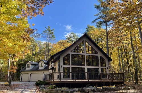 Sturgeon Bay House | Spacious & Cozy Lodge Available July 4th Weekend