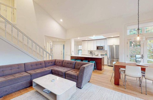 Glen Arbor House | Spacious remodeled home near the lake with a washer/dryer, central AC