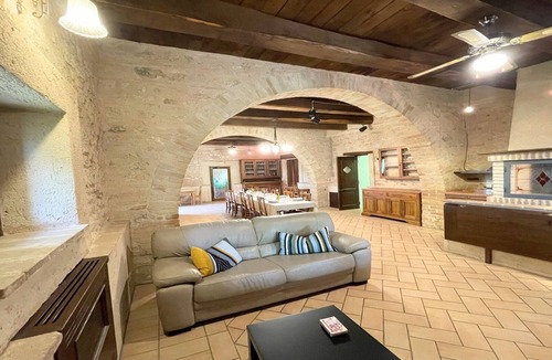 Limiti Villa | Spello By The Pool - Sleeps 11 - fabulous villa + pool. All exclusively yours