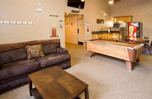 Mammoth Lakes Condo | St Anton Condos #79 (1-Bedroom) with Pool by RedAwning