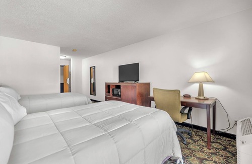 Norway Hotel | Standard Double Room at Indiana Beach Hotel