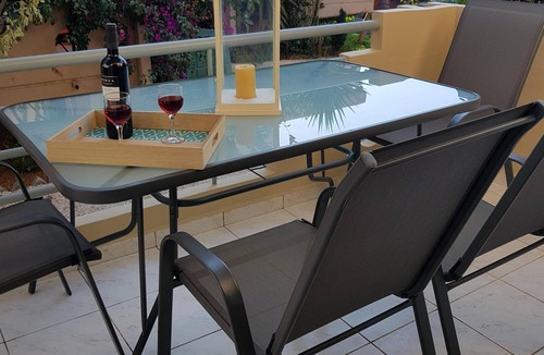 Kato Galatas Apartment | Stellaris Luxury Peaceful Apt 5 min walk to Kalamaki Beach and 5 kms to Chania