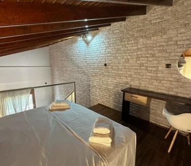 Agia Ermioni Apartment | Stenakas Apartments