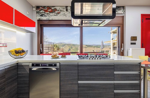 Ayios Sillas Villa | Stone Build Modern and Traditional Villa near Heraklion