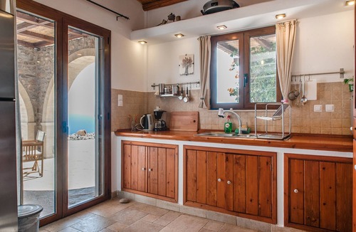 Kerames Villa | Stone Cretan home on the cliff overlooking the Libyan sea